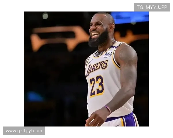 40 岁詹姆斯单日豪取 5260 万！生涯收入破 6 亿，NBA 历史第一人实至名归